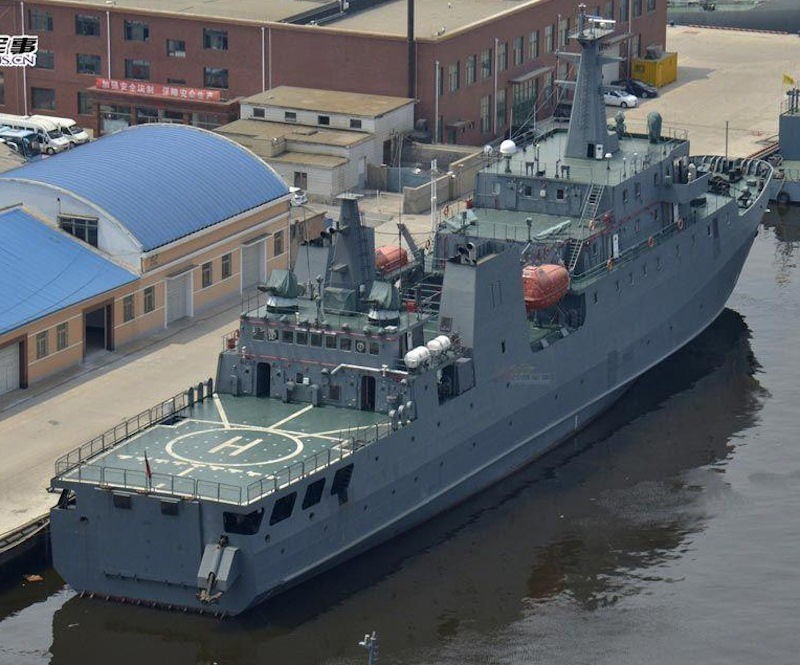 Type 071 Chinese Integrated Support Vessel (D)